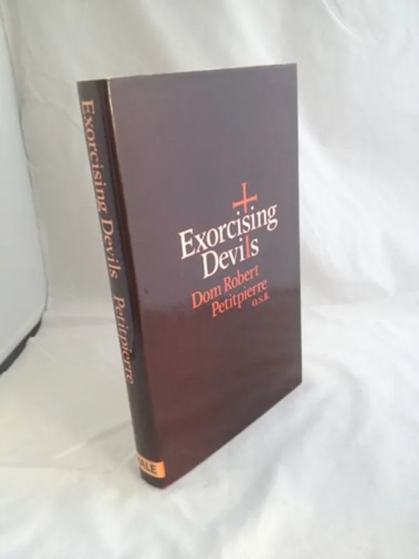 Exorcising Devils - Robert Petitpierre Flitsaanbieding