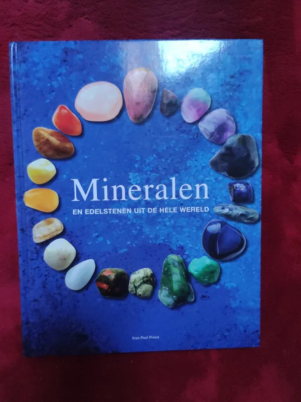 Mineralen en edelstenen - Jean-Paul Poirot Korting