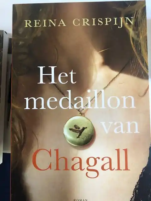 Korting Het medaillon van Chagall - Reina Crispijn
