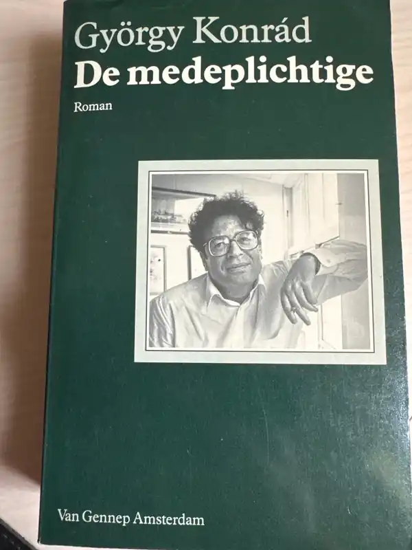 Aanbieding Medeplichtige - Konrad